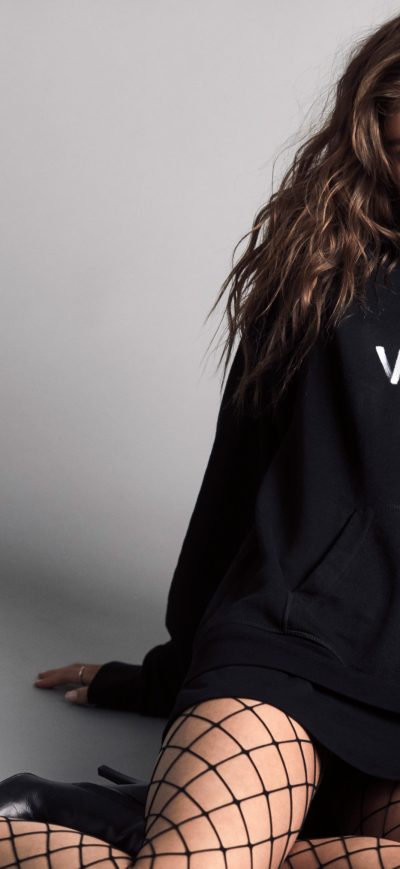 Fond d'écran iPhone Taylor Hill Victoria Secret Rebel Fragrance Campaign