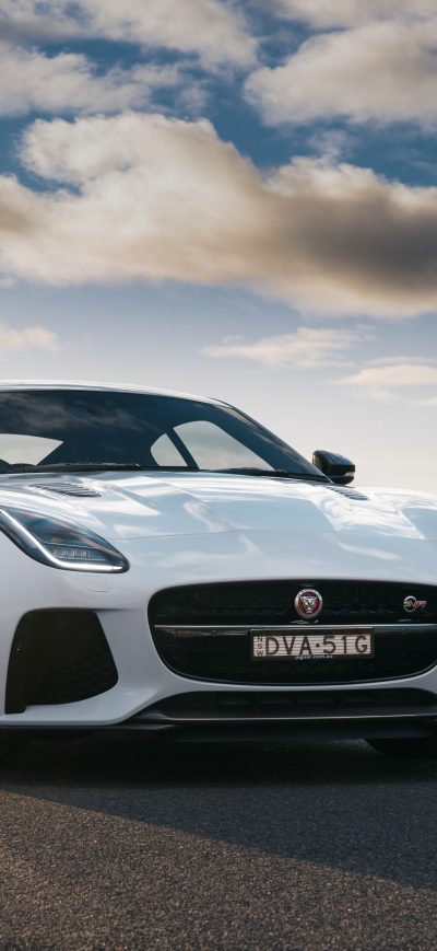 Fond d'écran iPhone Jaguar F Type SVR Coupe 2018