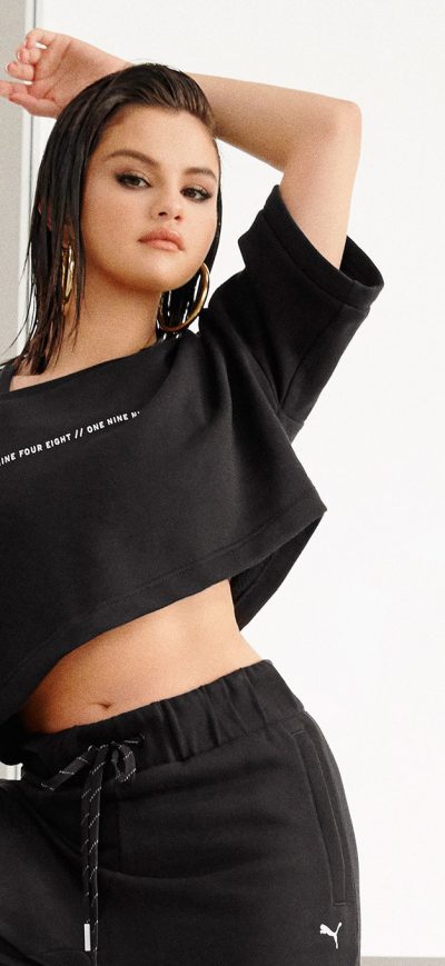 Fond d'écran iPhone Selena Gomez Puma 2020