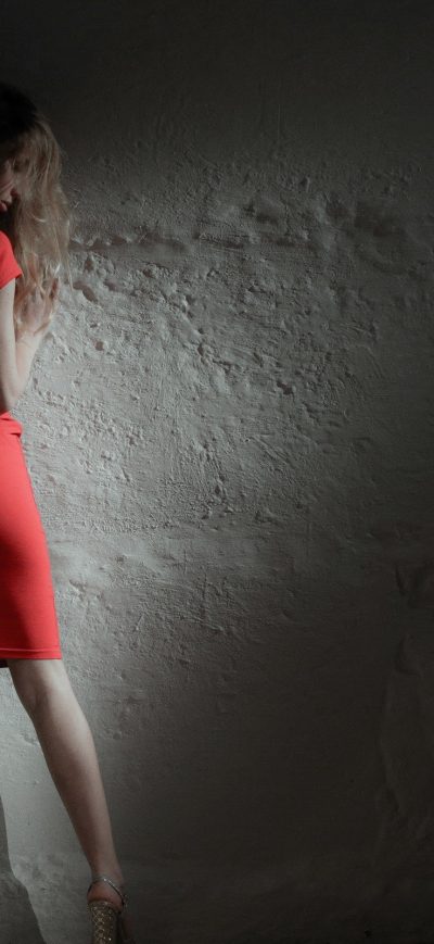 Fond d'écran iPhone Red Dress Model