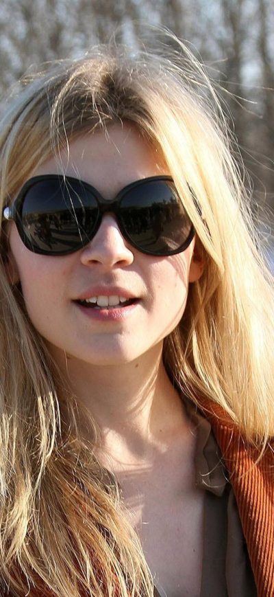 Fond d'écran iPhone Clemence Poesy
