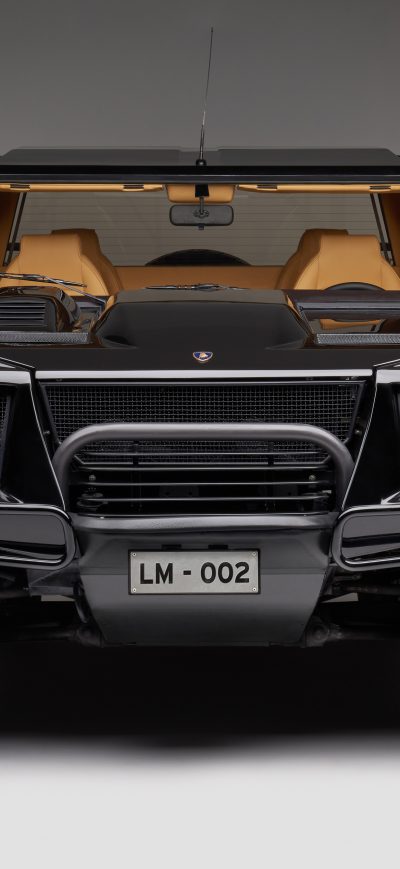 Fond d'écran Lamborghini LM002 sur iPhone