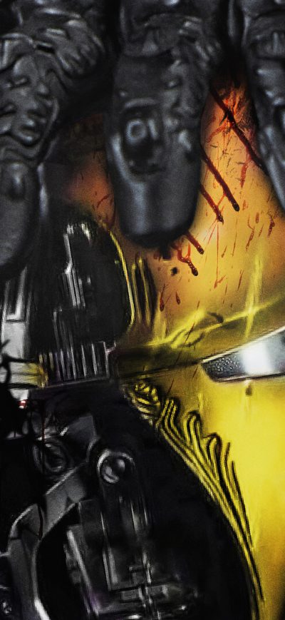 Fond d'écran iPhone Batman Hands Over Iron Man Mask 4k