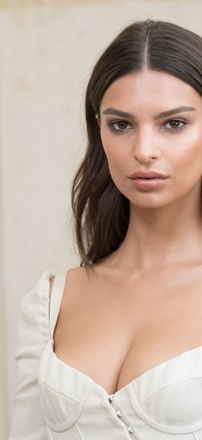 Fond d'écran Emily Ratajkowski 2017 4k sur iPhone