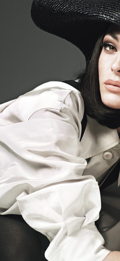 Fond d'écran Vittoria Ceretti sur iPhone