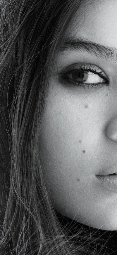 Fond d'écran iPhone Hailee Steinfeld Black And White