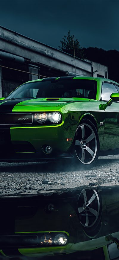 Fond d'écran iPhone Green Dodge Challenger 4k