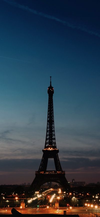 Fond d'écran iPhone Eiffel Tower Night Time Clear Sky