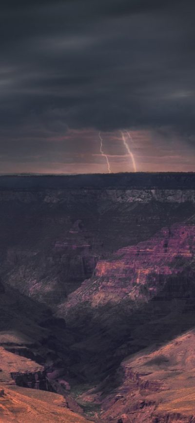 Fond d'écran iPhone Storm Passing Through The Grand Canyon