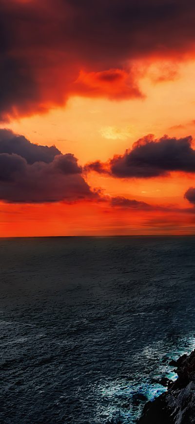 Fond d'écran iPhone Sunsetting Over Boat 4k