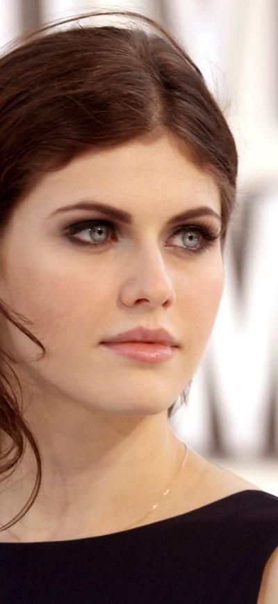 Fond d'écran iPhone 2017 Alexandra Daddario