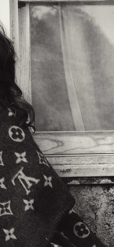 Fond d'écran iPhone Ana De Armas Monochrome 2023