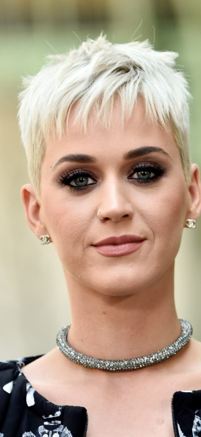 Fond d'écran iPhone Katy Perry New Hair Style In 2017