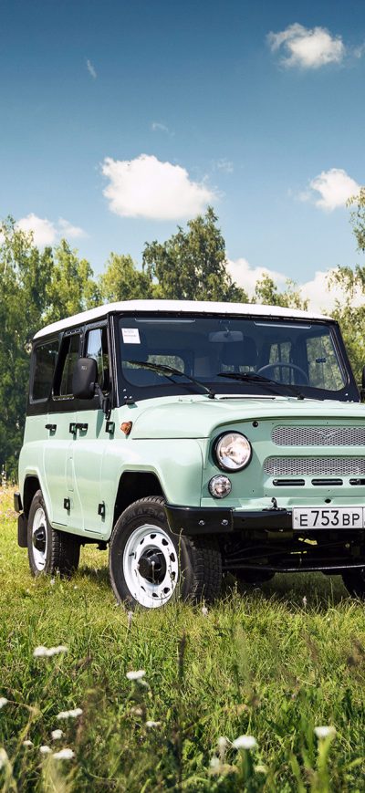 Fond d'écran iPhone UAZ Hunter
