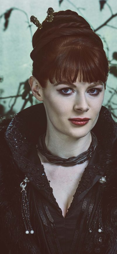Fond d'écran iPhone Emily Beecham In Into The Badlands 5k