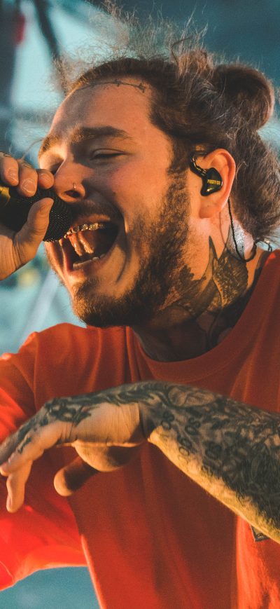 Fond d'écran iPhone Post Malone Performing Live 4k