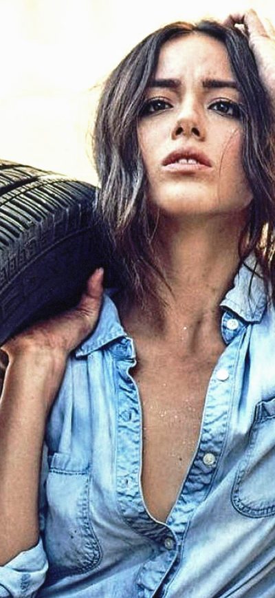 Fond d'écran iPhone Chloe Bennet 2018 4k