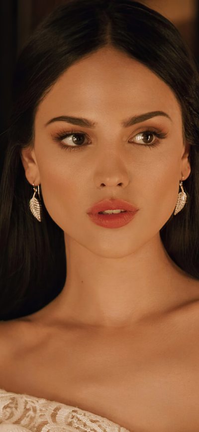 Fond d'écran iPhone Eiza Gonzalez 2021 4k