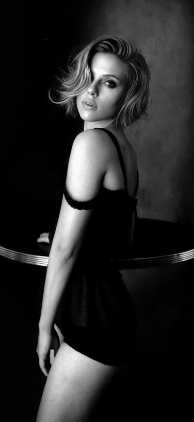 Fond d'écran iPhone Scarlett Johansson Monochrome