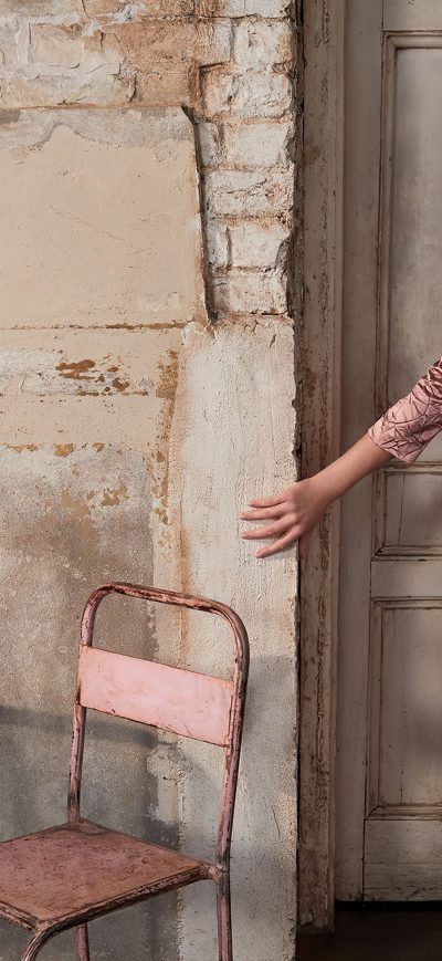 Fond d'écran iPhone Lily James Harpers Bazaar 2020 4k