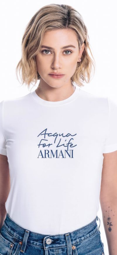 Fond d'écran iPhone Lili Reinhart Armani Beauty Water Day Campaign