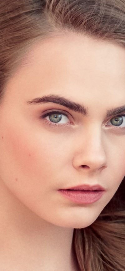 Fond d'écran iPhone Cara Delevingne Vogue Photoshoot 2019