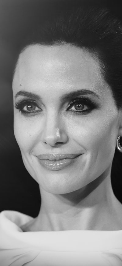 Fond d'écran iPhone Angelina Jolie 2017