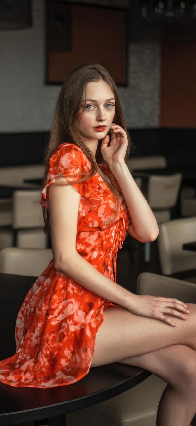Fond d'écran iPhone Brunette Orange Skirt Clothing