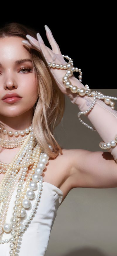 Fond d'écran iPhone Dove Cameron Beatroute Magazine