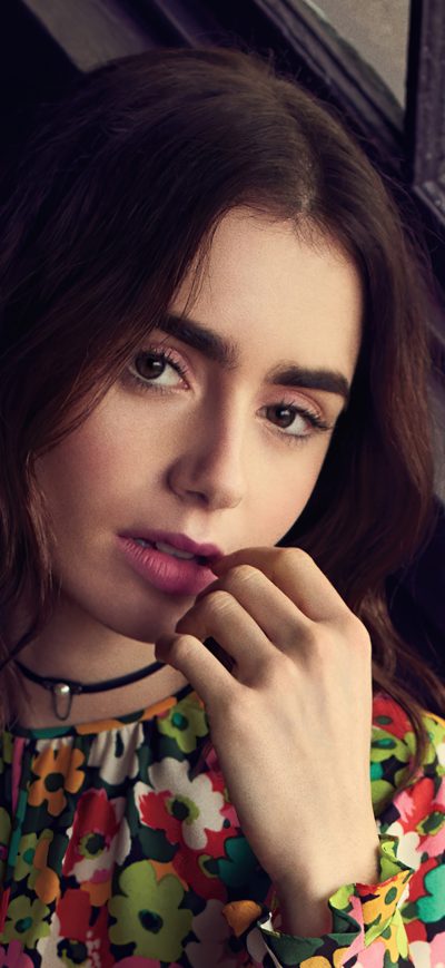 Fond d'écran iPhone Lily Collins 2021
