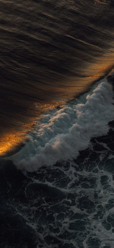 Fond d'écran iPhone Waves Crashing 5k