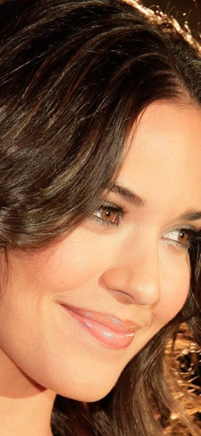 Fond d'écran iPhone Odette Annable Smiling