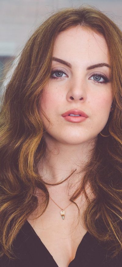 Fond d'écran iPhone Elizabeth Gillies 2019