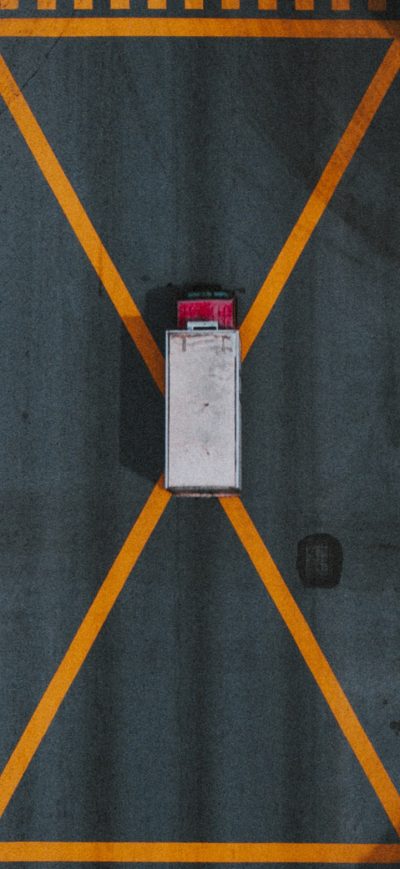 Fond d'écran iPhone Aerial Photography Pedestrian Crossing Vehicles