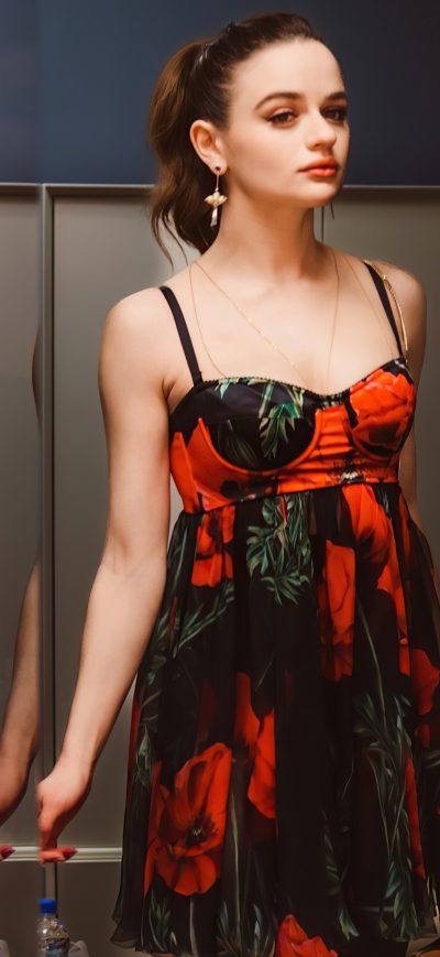 Fond d'écran iPhone Joey King The In Between Press Shoot 2022