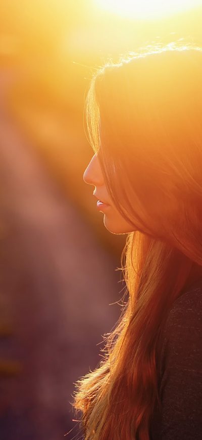 Fond d'écran iPhone Girl Sunset Hair