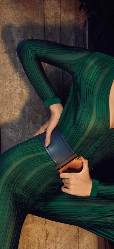 Fond d'écran iPhone Gigi Hadid Vogue Brazil