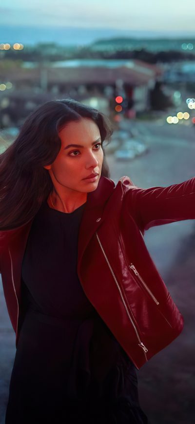 Fond d'écran iPhone Scarlet Witch Cosplay 5k