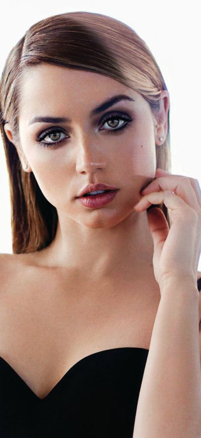 Fond d'écran Ana De Armas Latest sur iPhone