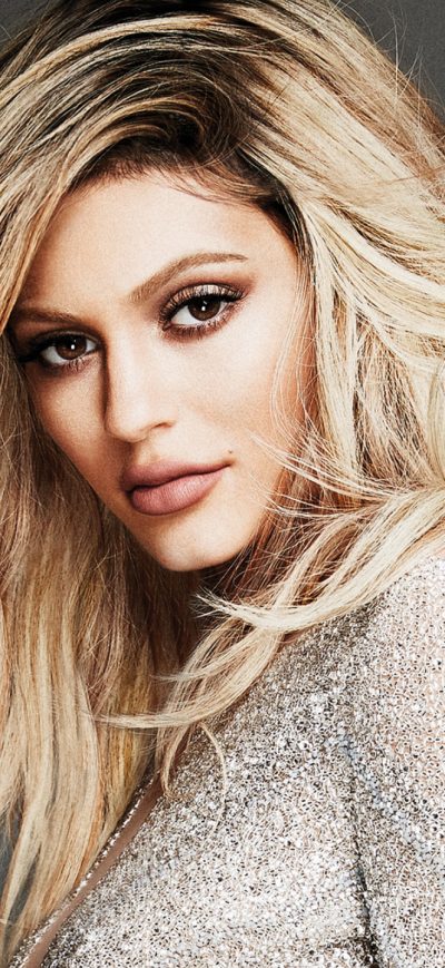 Fond d'écran iPhone Kylie Jenner Elle Canada 2018