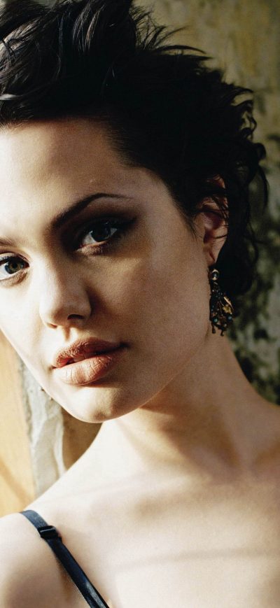 Fond d'écran iPhone Angelina Jolie 3