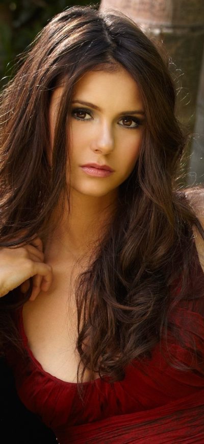 Fond d'écran iPhone Nina Dobrev 8
