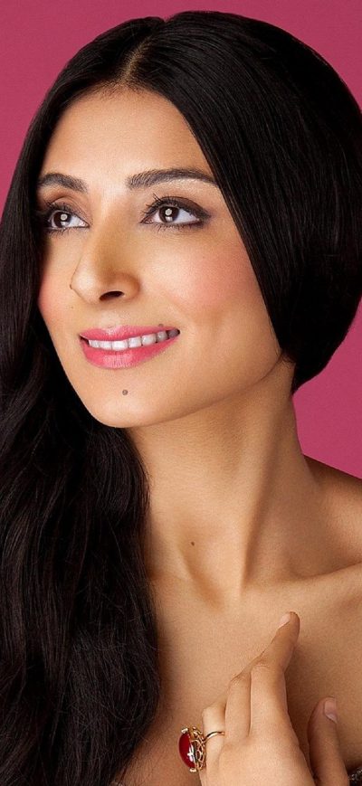 Fond d'écran Pernia Qureshi sur iPhone