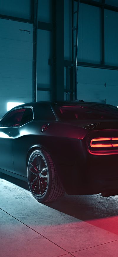 Fond d'écran iPhone Dodge Challenger Srt Hellcat Rear