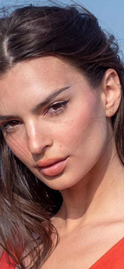 Fond d'écran iPhone Emily Ratajkowski 2019 Latest