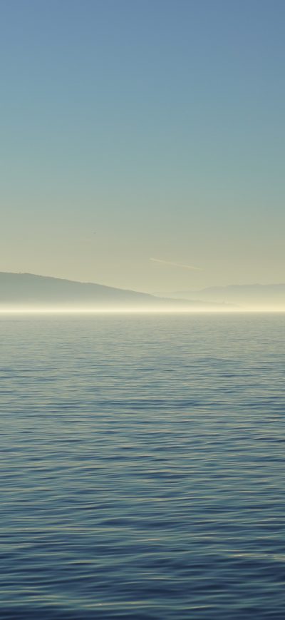 Fond d'écran iPhone Lake Nature Fog Water Mountains Mist Scenic