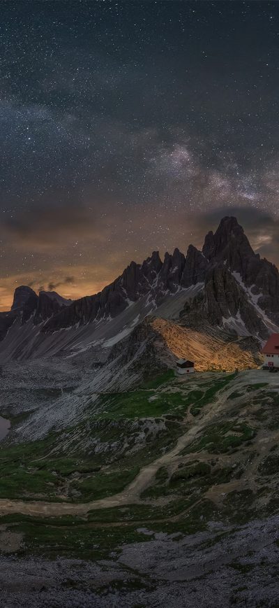 Fond d'écran iPhone Peaks Under The Milky Way 4k