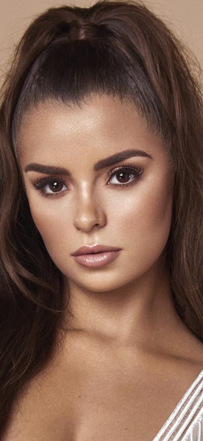 Fond d'écran iPhone Demi Rose Sharleen Collins Cosmetics 2018 4k