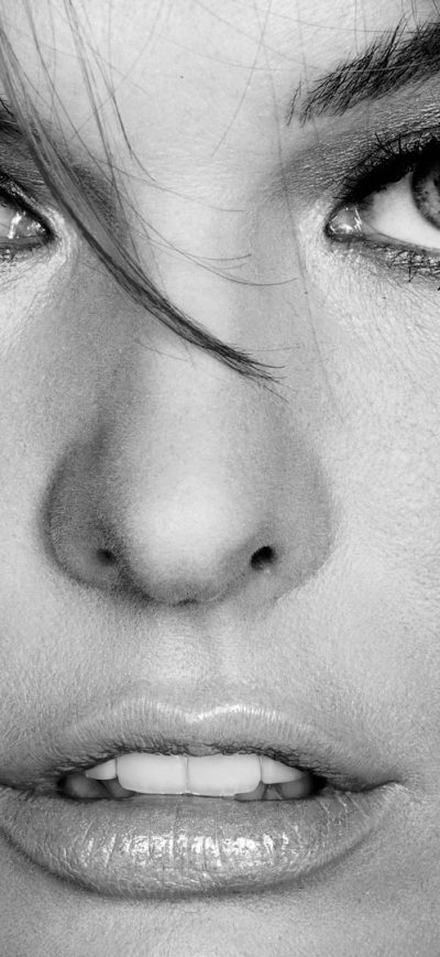 Fond d'écran iPhone MIlla Jovovich Monochrome