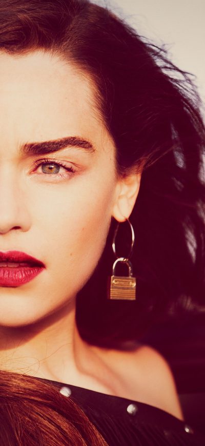 Fond d'écran iPhone Emilia Clarke 2017 3